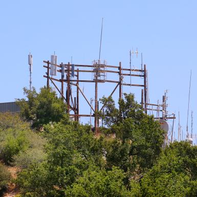 Radio transmitting antenna on Gibraltar Peak